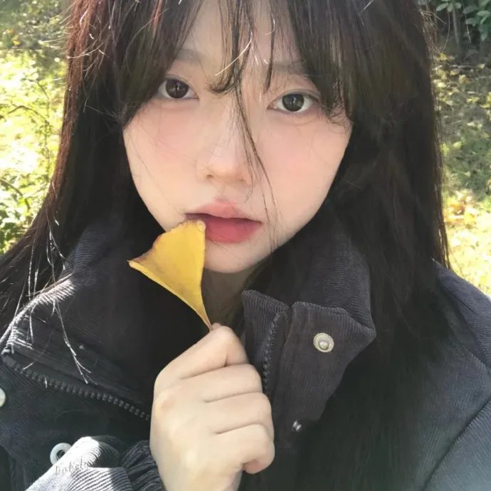 害羞机关枪少女